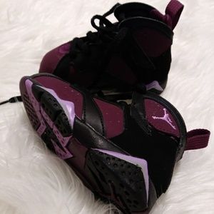 SZ 5C toddler Jordan 23s purple/black like new